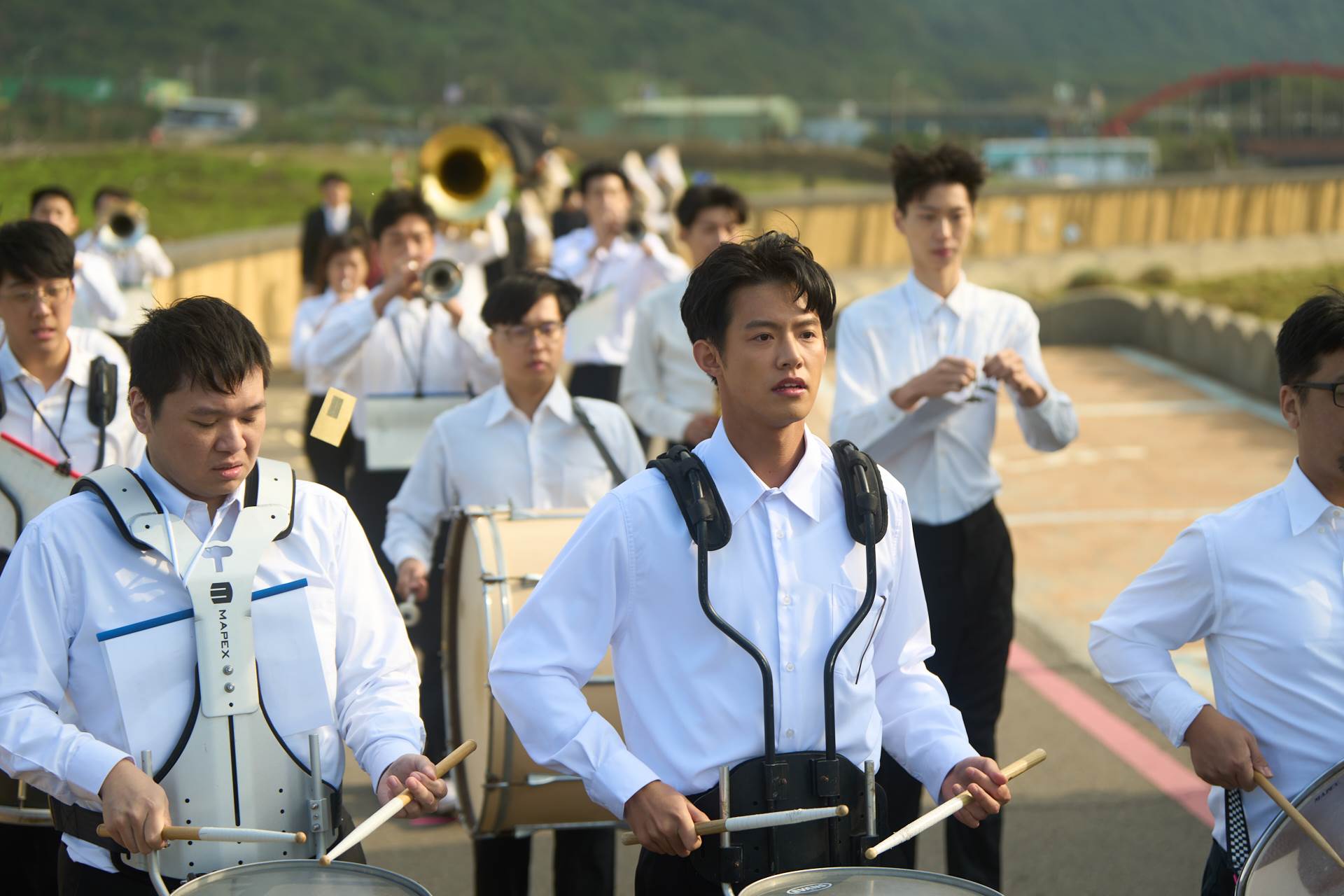 余杰恩（中）也是西索米打工一員。（圖／未來進行曲 提供）