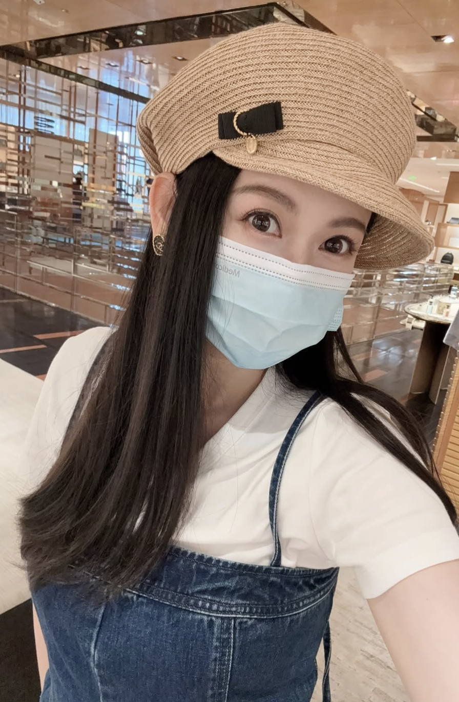 愷樂近年淡出螢光幕,不時會在社群分享育兒生活。(圖/翻攝自愷樂IG )