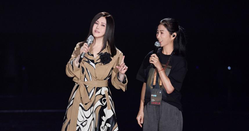 「超大咖女星」變送水小妹 江蕙嚇壞：怎麼變妳來遞水