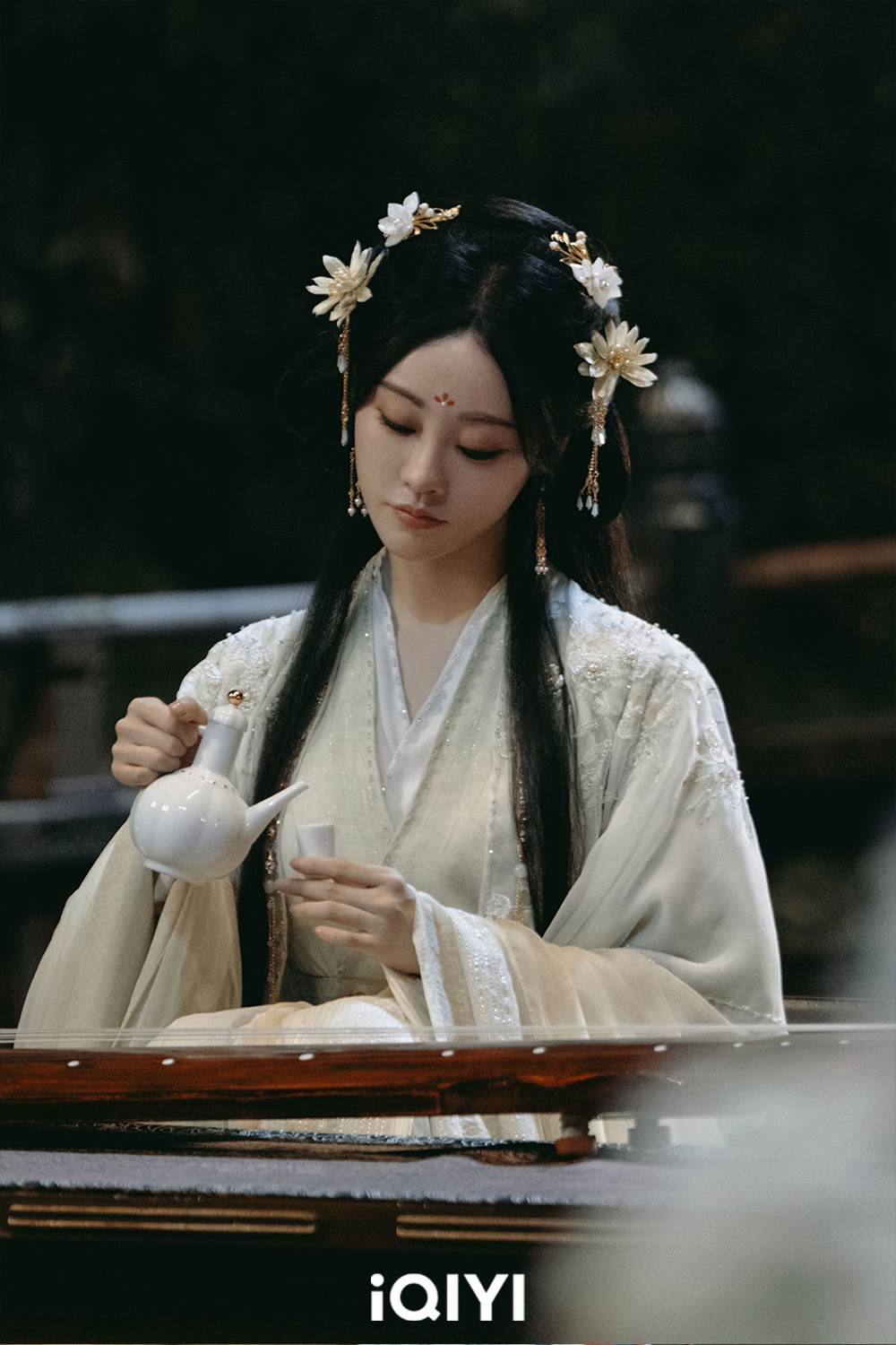 祝緒丹飾演的「宋一汀」是擁有高智商、高情商、高配得感的「三高千金」。(圖/iQIYI愛奇藝國際版提供)
