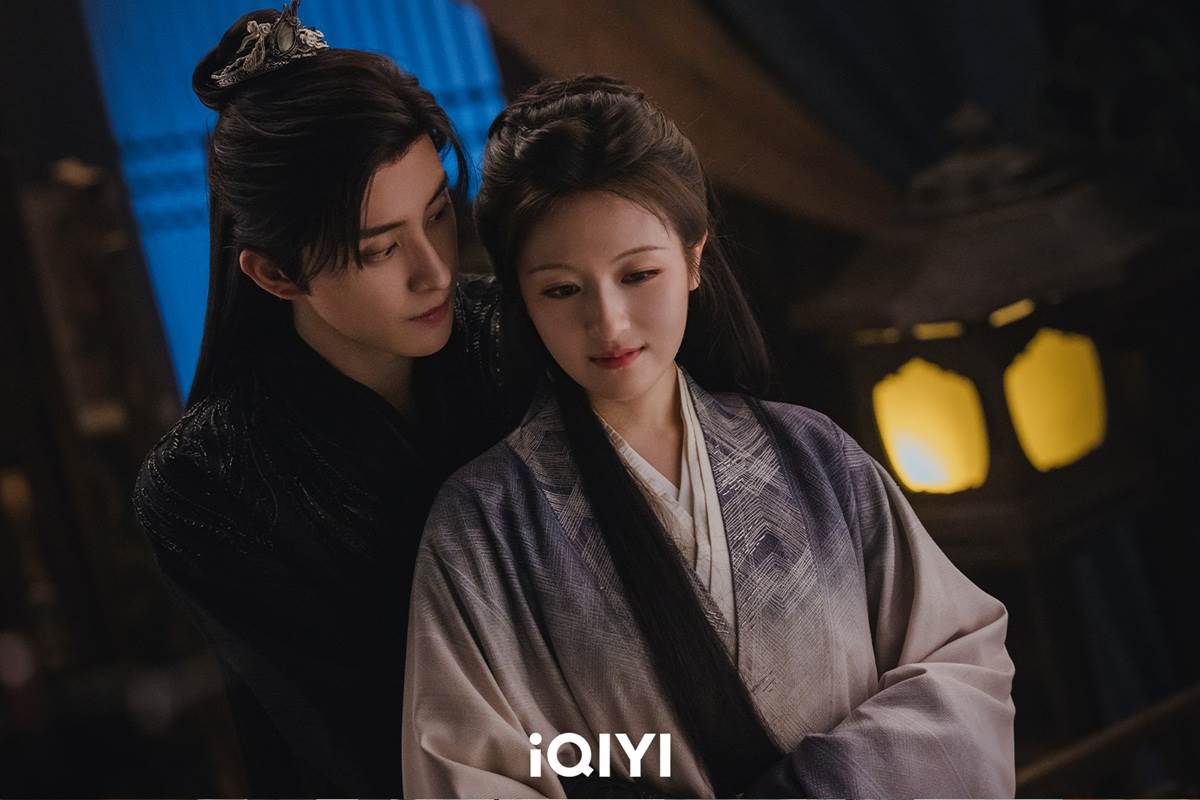 李蘭迪、敖瑞鵬《朝雪錄》戲裡辦案談情。（圖／iQIYI愛奇藝國際版提供）