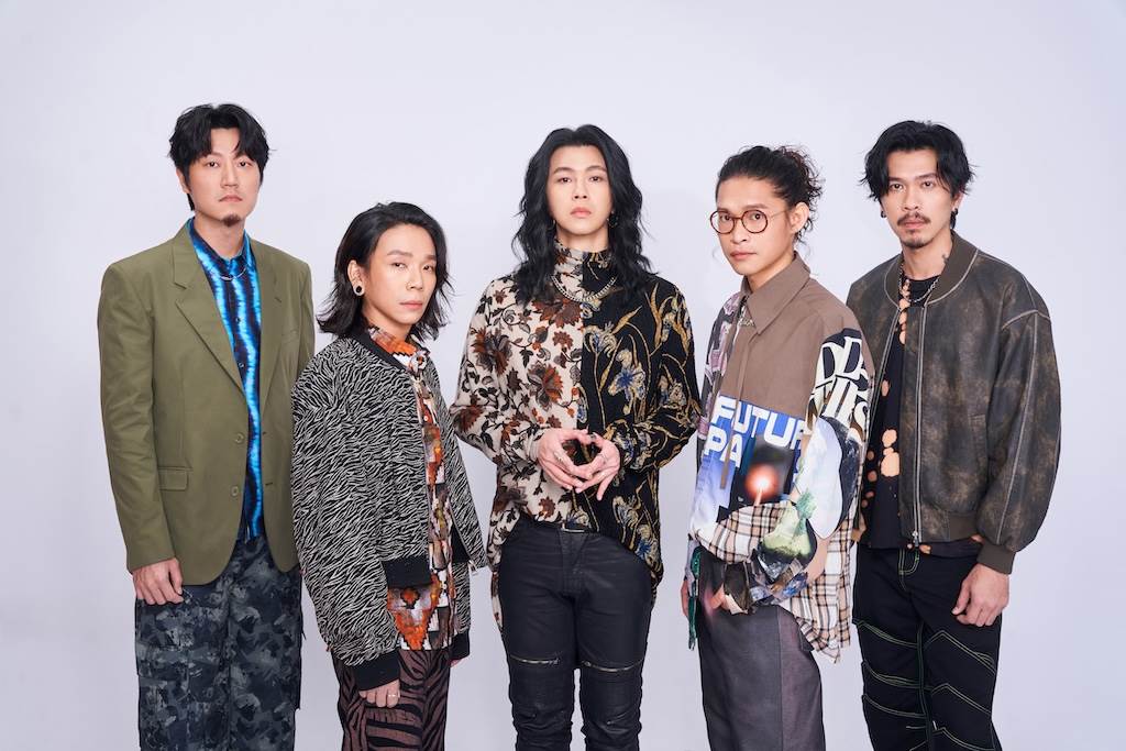 麋先生放話要把髮型做硬一點迎風而上。(圖/交通部觀光署澎湖國家風景區管理處 提供)