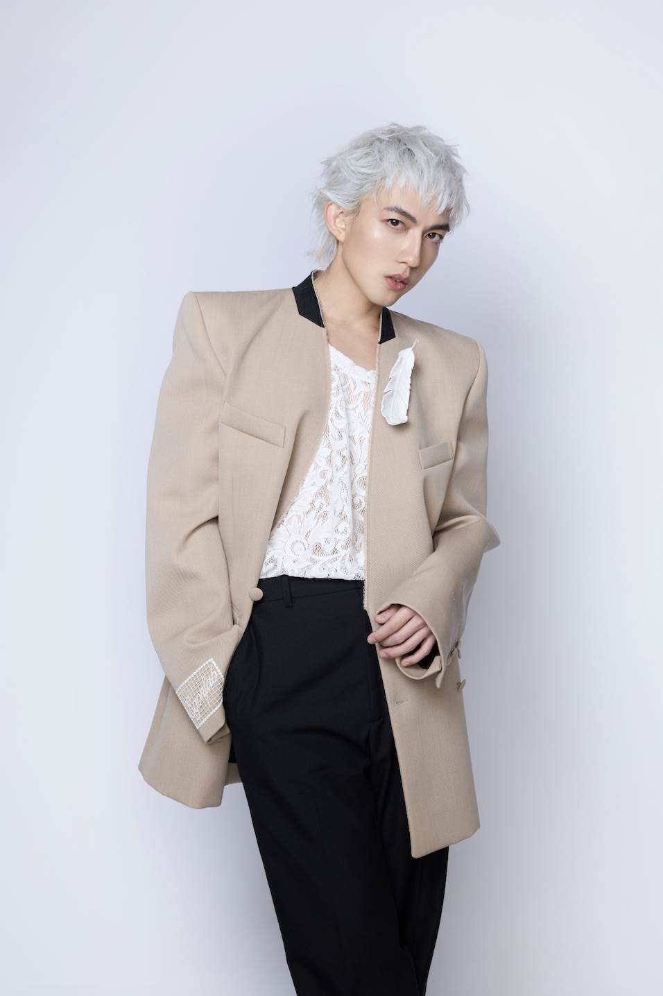 歌手林宥第七張<a href='https://star.ebc.net.tw/search/keyword?value=專輯' target='_blank'>專輯</a>《Apples of Thy Eye》將於7月29日凌晨0點正式數位上線。(圖/華研國際提供)