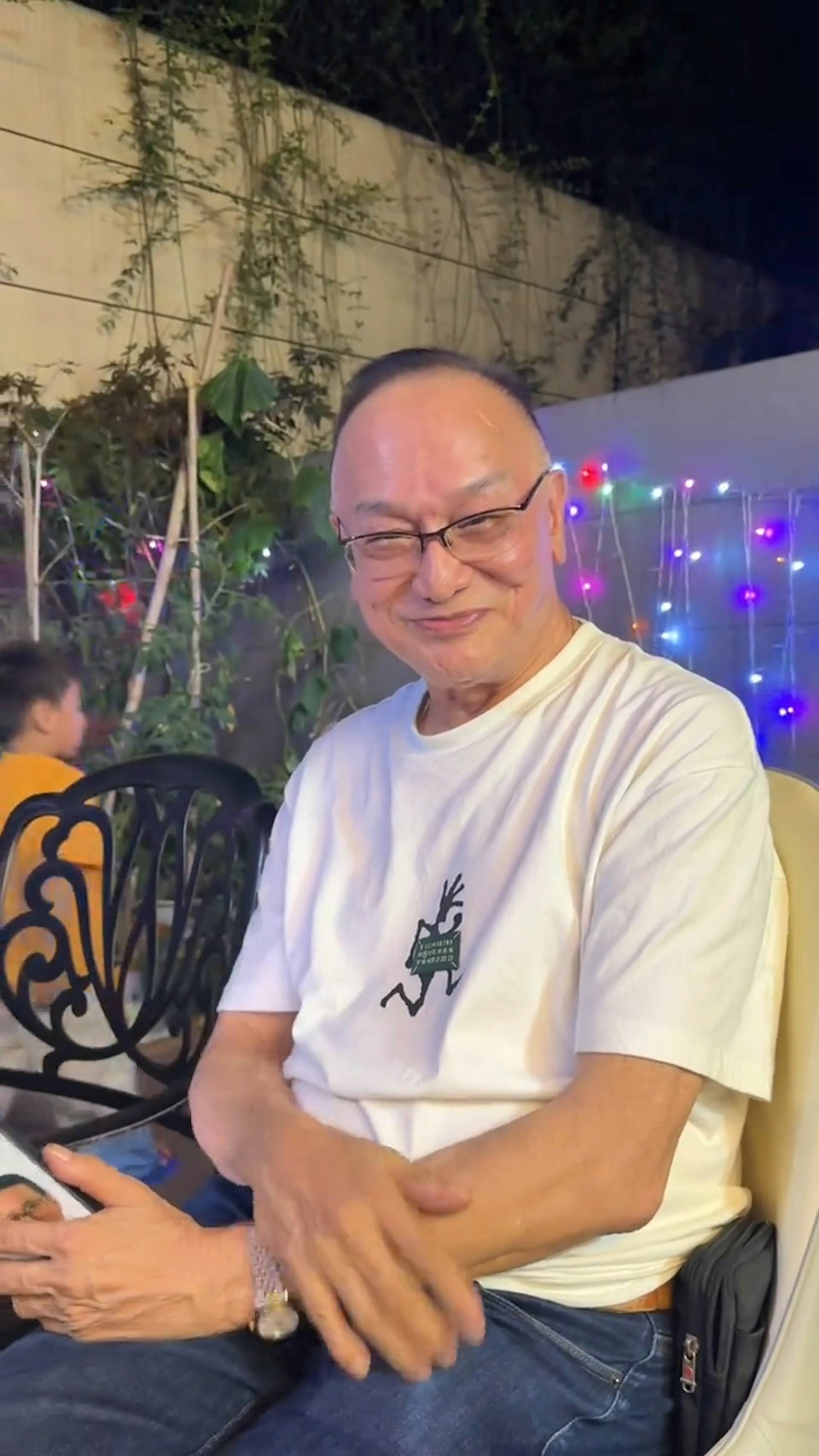 曹查理正式退出幕前工作。（圖／翻攝自抖音）