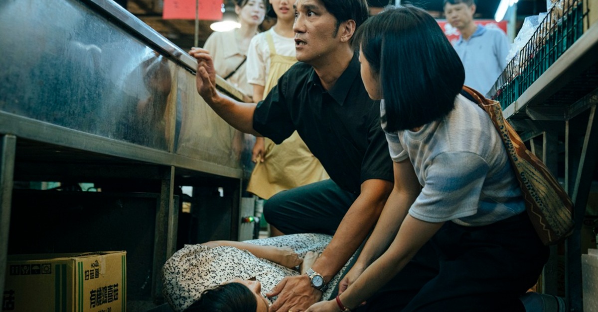 大愛劇《我們六個》富美(天心飾)癲癇發作。(圖/大愛提供)