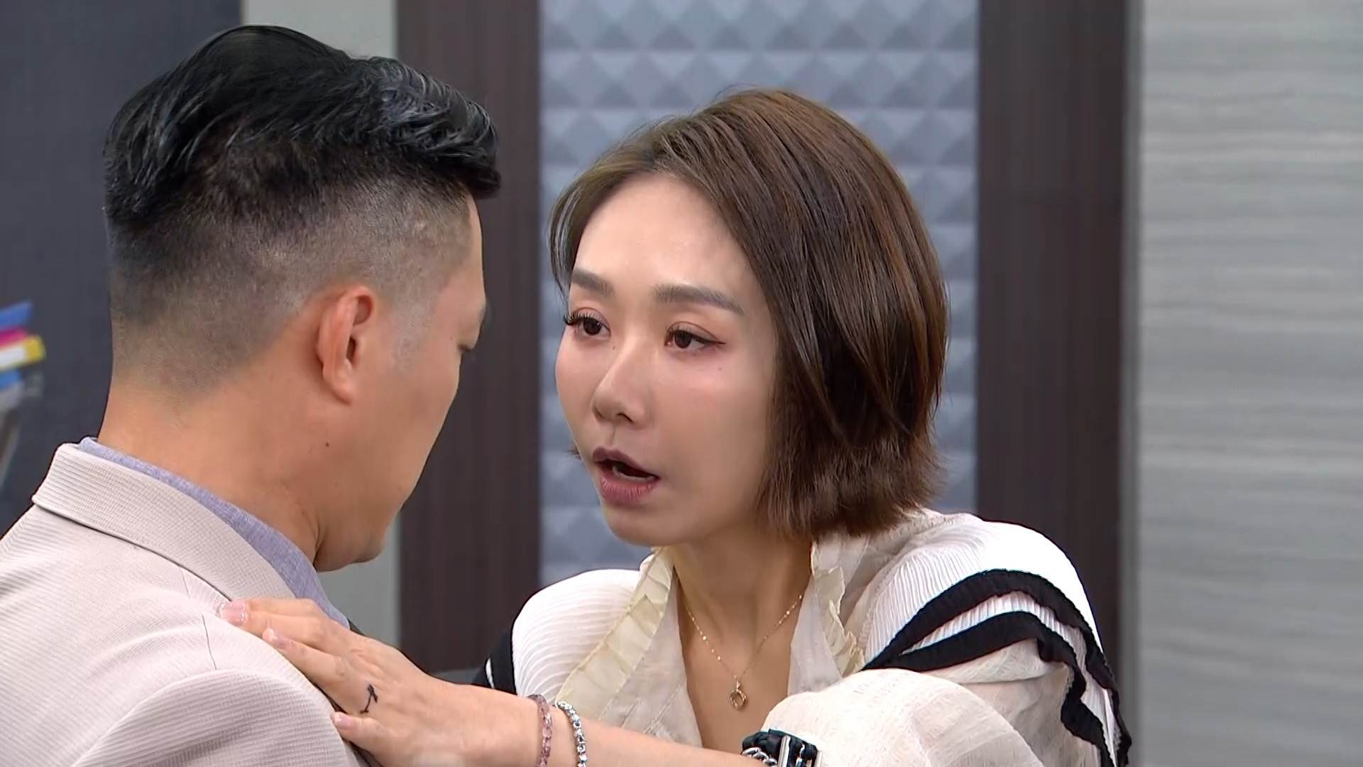 何依霈決心揭發父親種種罪行。（圖／三立提供）