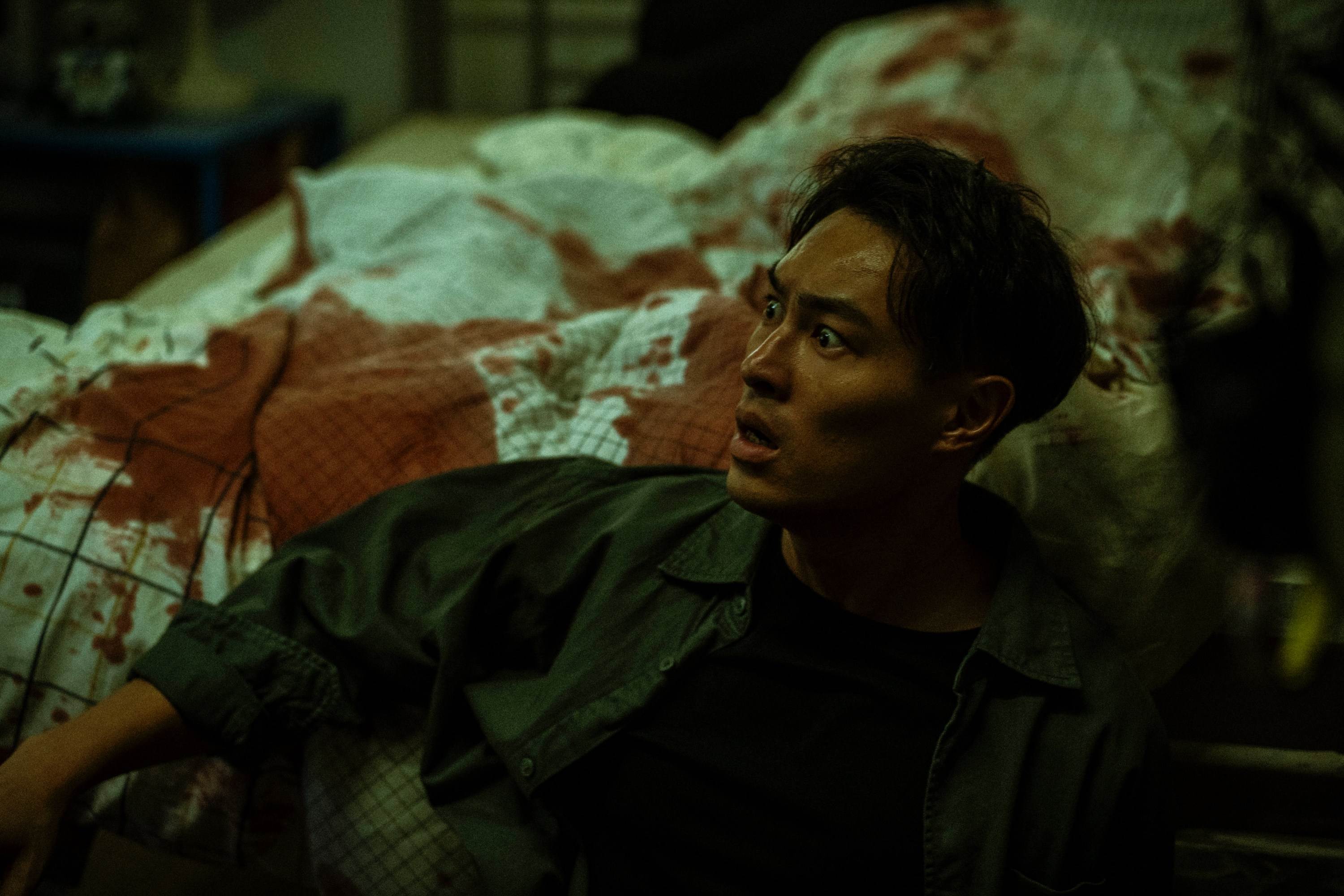 楊祐寧在《泥娃娃》遭遇許多難以解釋的可怕事件。（圖／天予電影提供）