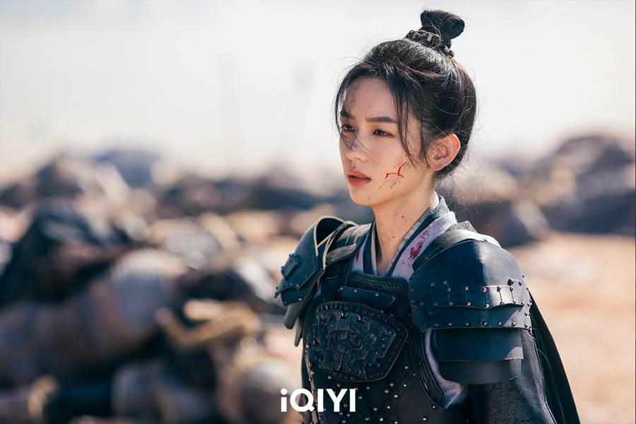 周也打戲俐落魅力全開粉絲直呼想嫁。(圖/iQIYI愛奇藝國際版提供)