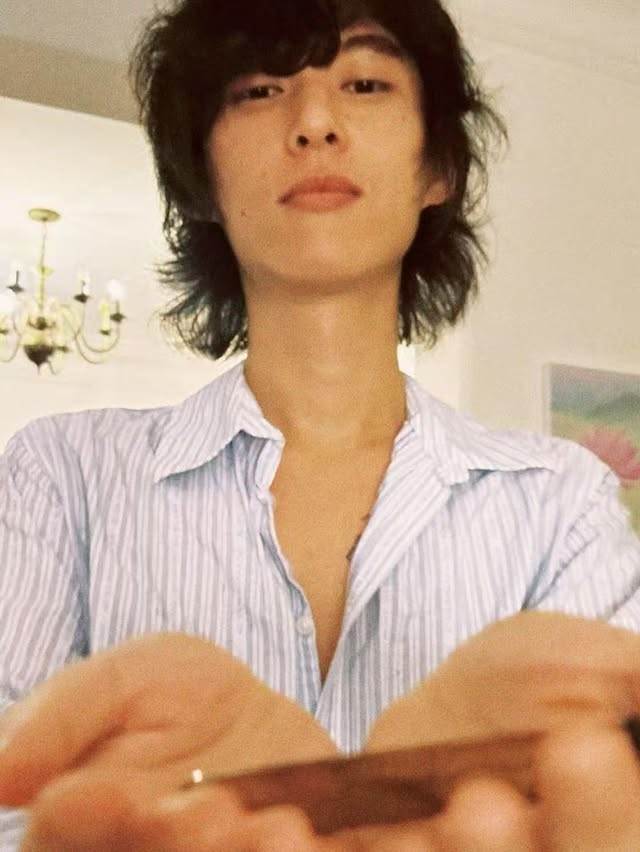 格格本名<a href='https://star.ebc.net.tw/search/keyword?value=楊英格' target='_blank'>楊英格</a>現年32歲,曾和魏如萱一起合唱〈你是我最喜歡的人類〉。(圖/翻攝自魏如萱 IG)