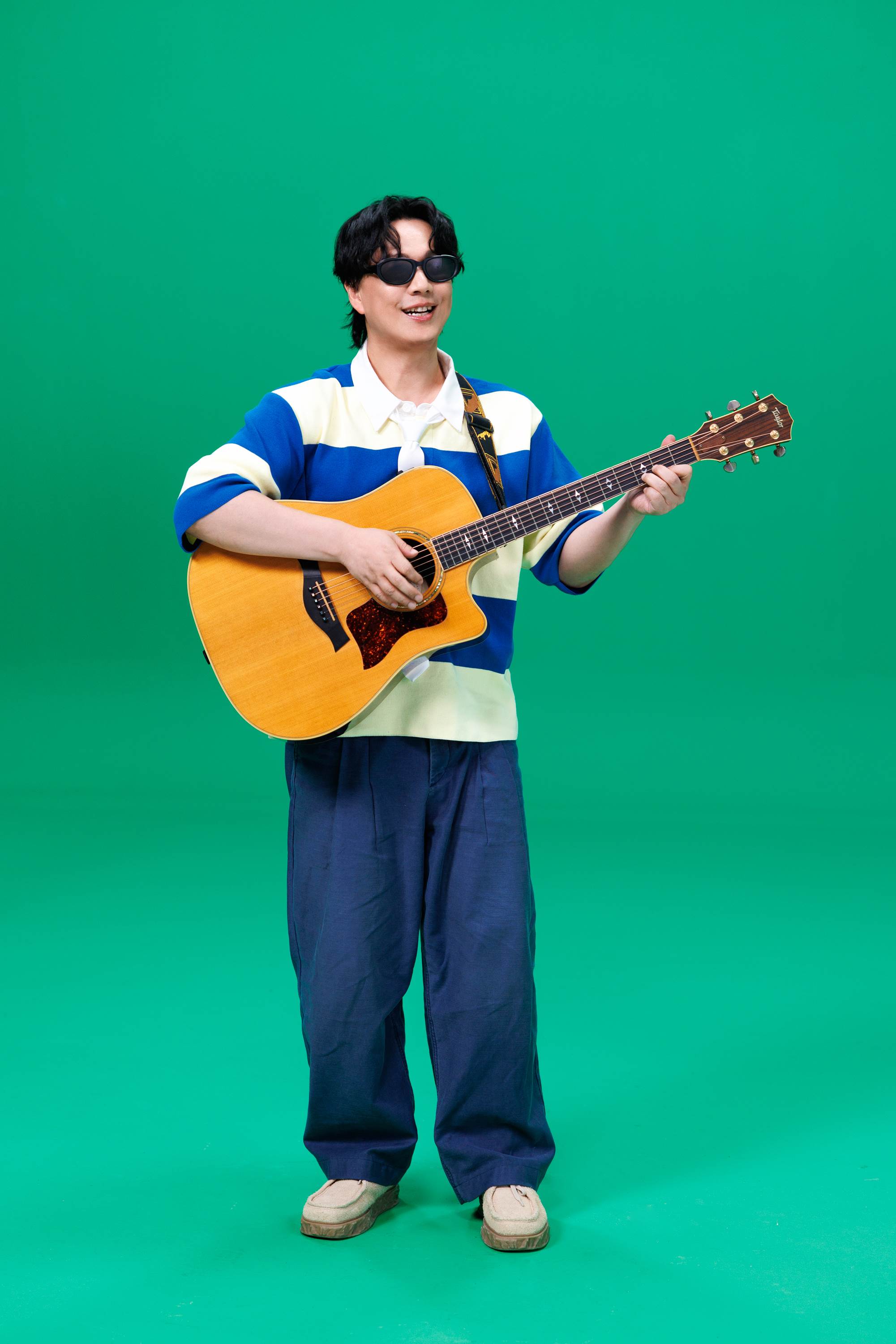 蕭煌奇親自登門拜訪金門王李炳輝促成這次合作。（圖／華納音樂提供）