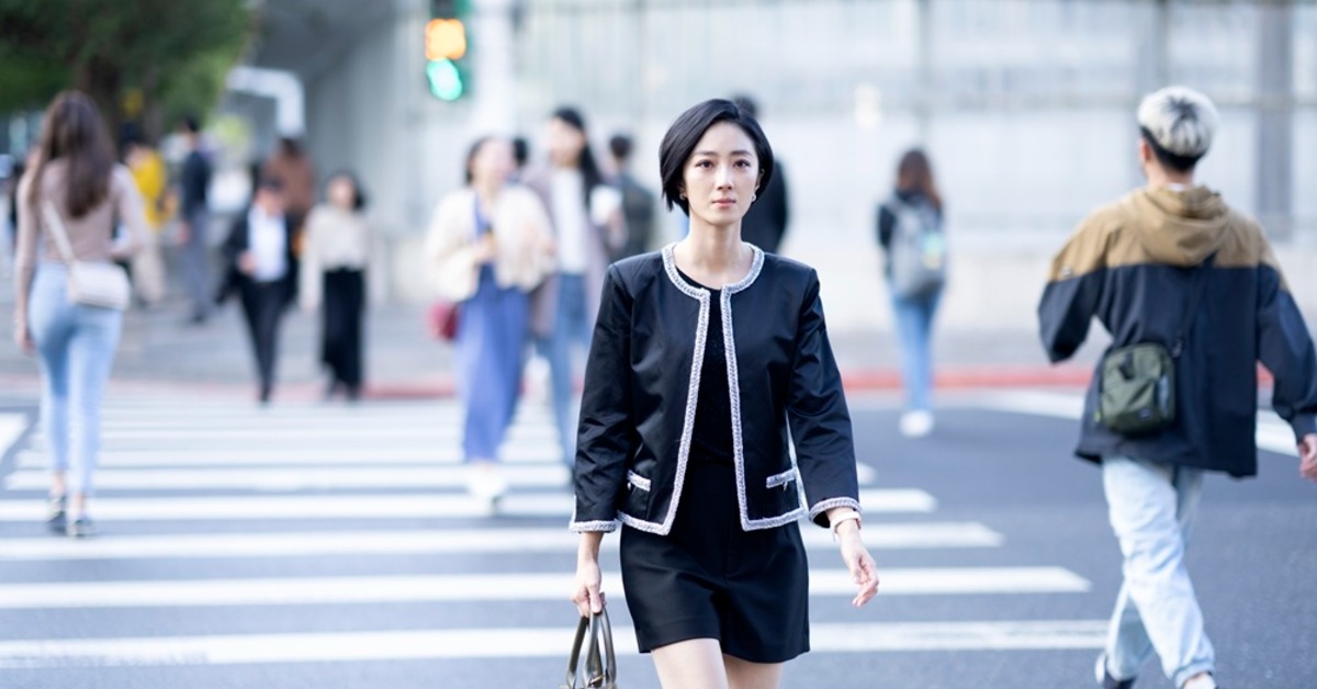 《台北女子圖鑑》桂綸鎂飾演北漂女子，角色年齡橫跨20年。（圖／八大電視提供）