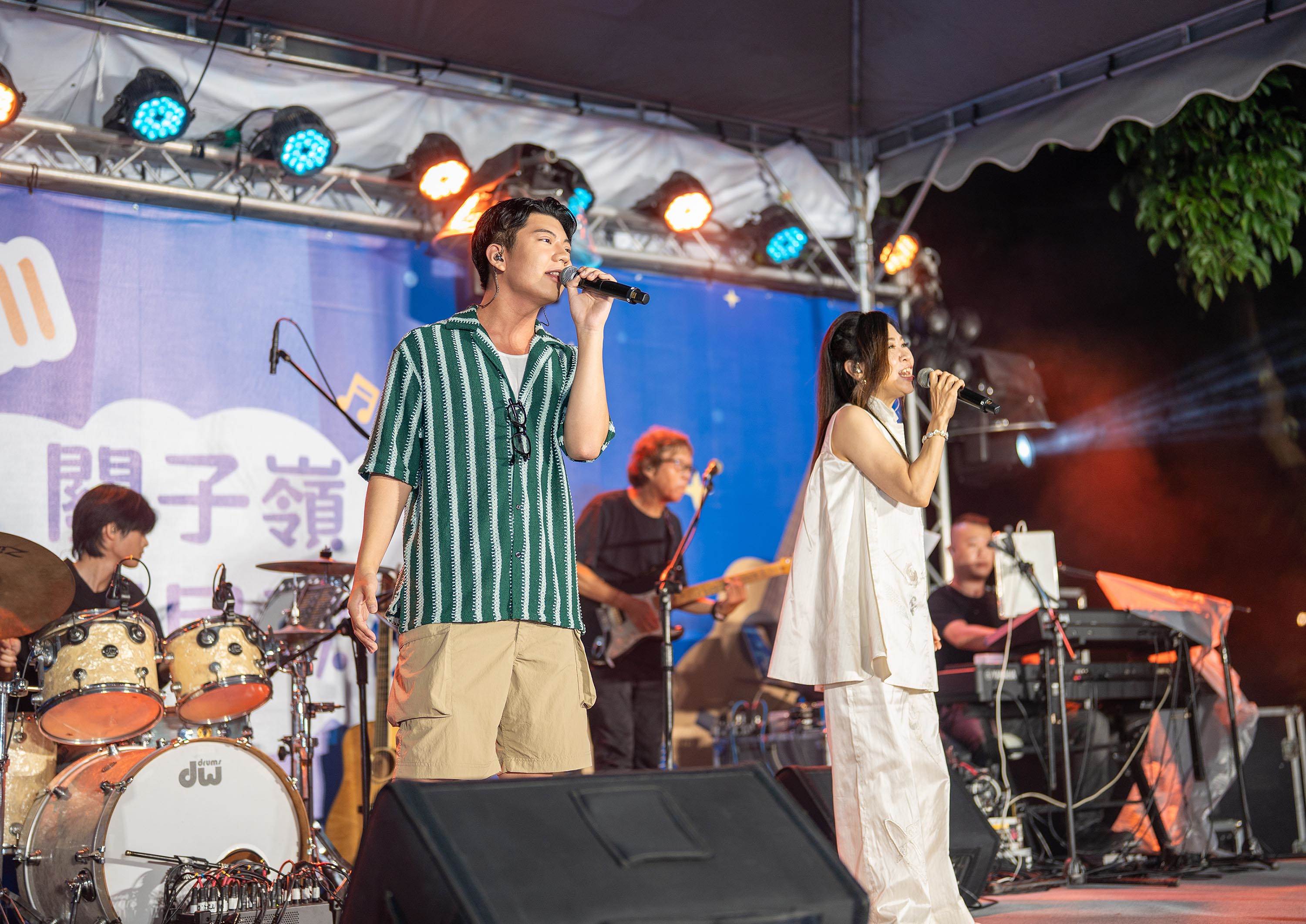 「2025西拉雅夏日好Chill－關子嶺涼夏民歌夜」馬毓芬邀請新秀<a href='https://star.ebc.net.tw/search/keyword?value=Brian馮耀弘' target='_blank'>Brian馮耀弘</a>。（圖／交通部觀光署西拉雅國家風景區管理處提供）