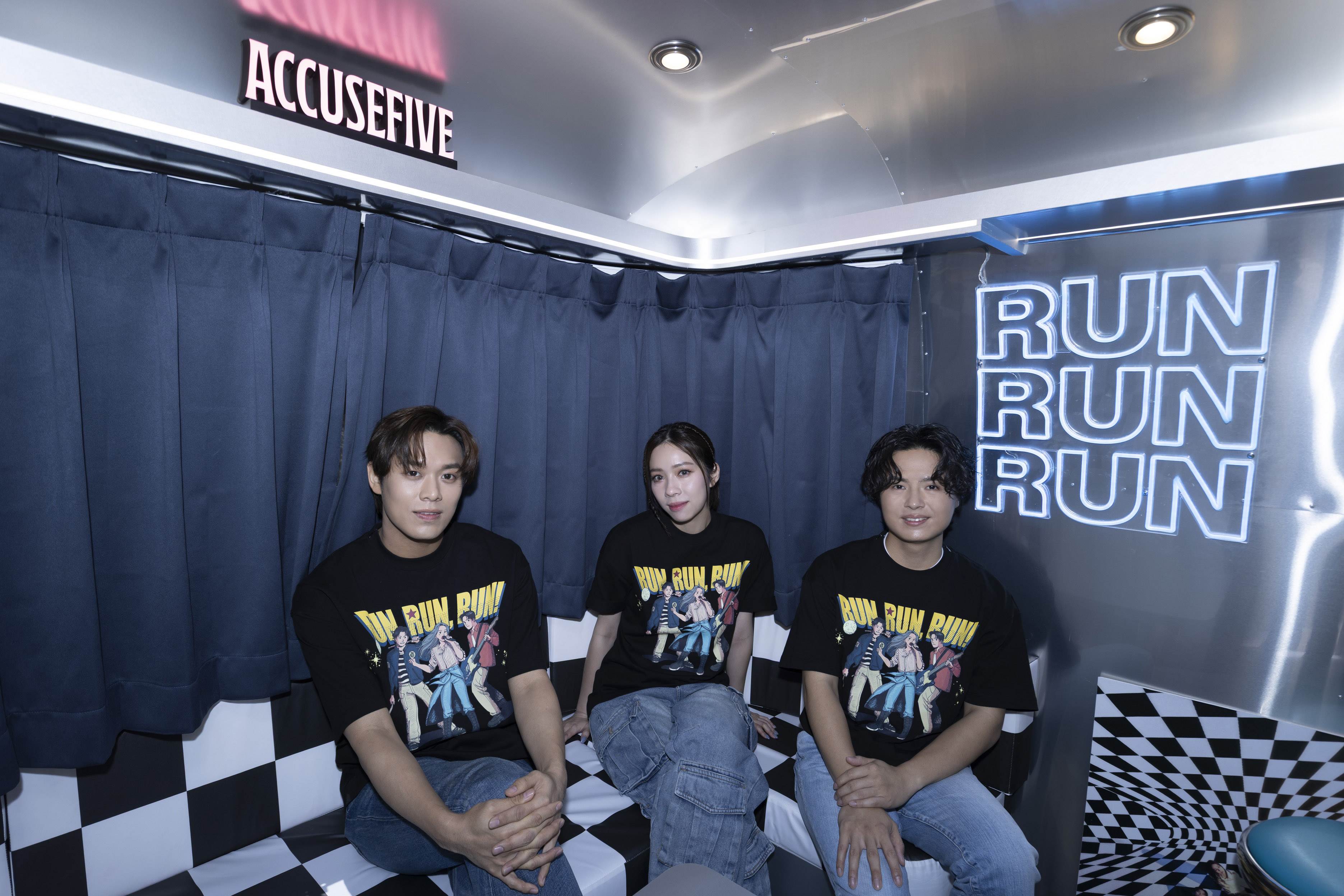 告五人推出《Run, Run, Run! 傻瓜唱片行》POP-UP行動車。（圖／相信音樂提供）