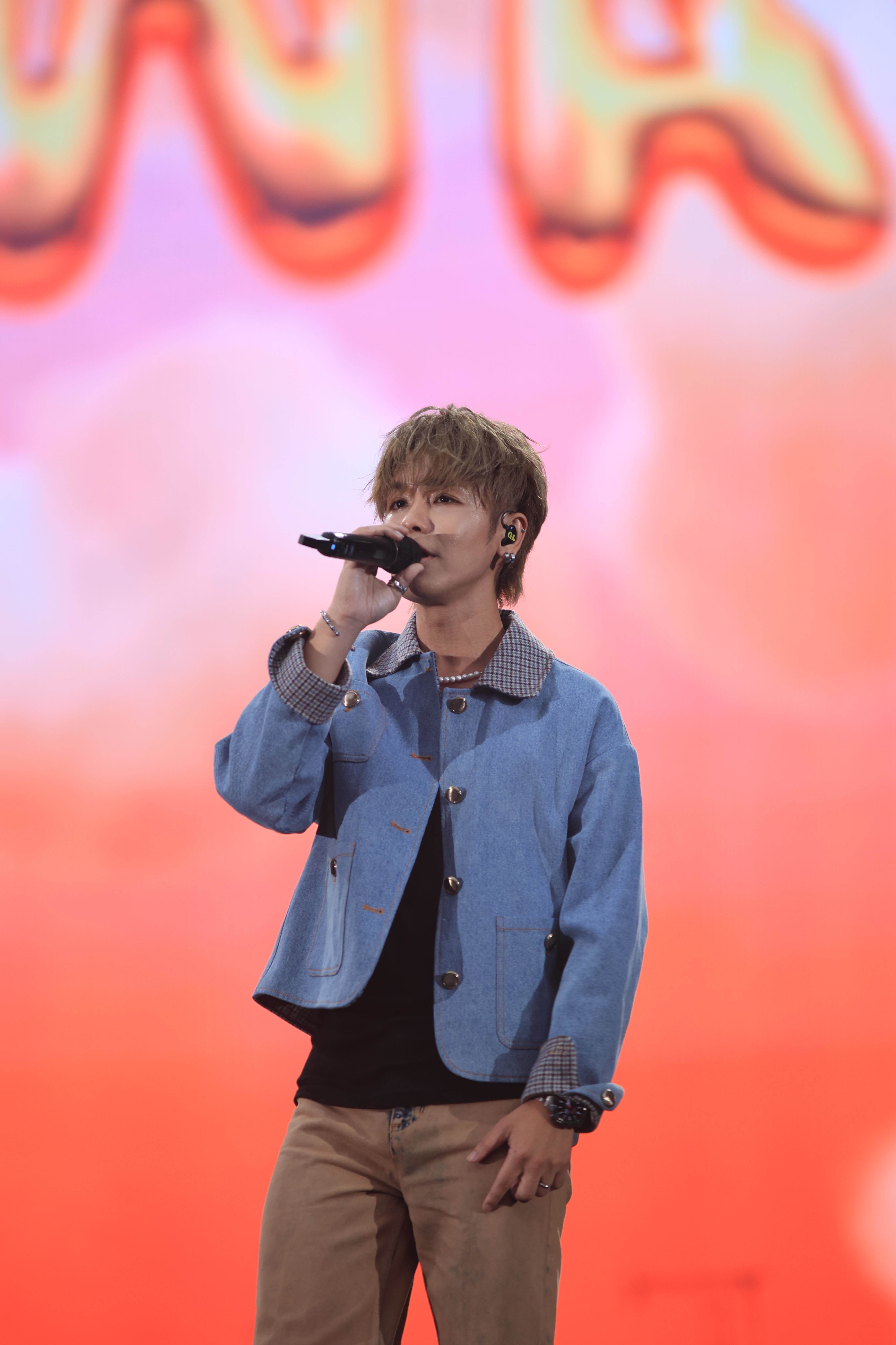 五月天《回到那一天》25週年巡迴演唱會北京鳥巢站邀請<a href='https://star.ebc.net.tw/search/keyword?value=鼓鼓' target='_blank'>鼓鼓</a><a href='https://star.ebc.net.tw/search/keyword?value=呂思緯' target='_blank'>呂思緯</a>、<a href='https://star.ebc.net.tw/search/keyword?value=麋先生' target='_blank'>麋先生</a>MIXER與靈魂歌姬<a href='https://star.ebc.net.tw/search/keyword?value=家家' target='_blank'>家家</a>擔任嘉賓。（圖／相信音樂提供）