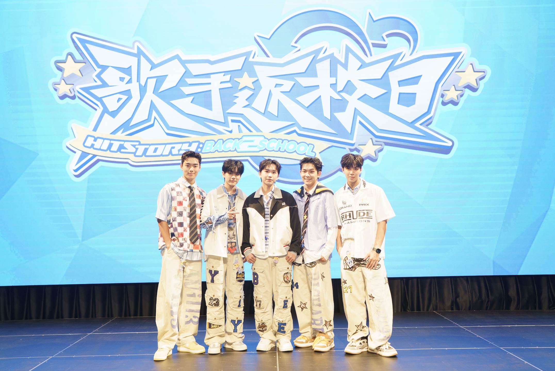 節目《歌手返校日 HITSTORY: Back 2 School》AcQUA源少年分享啟發自己的華語金曲。（圖／臺北流行音樂中心提供）