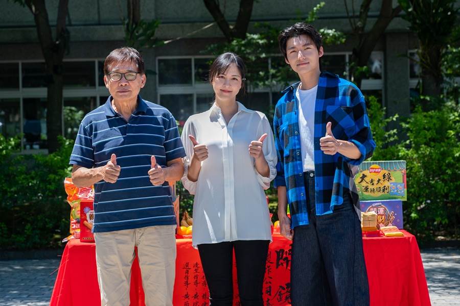 梁修身入行55年,首度接拍大愛劇。(圖/大愛提供)