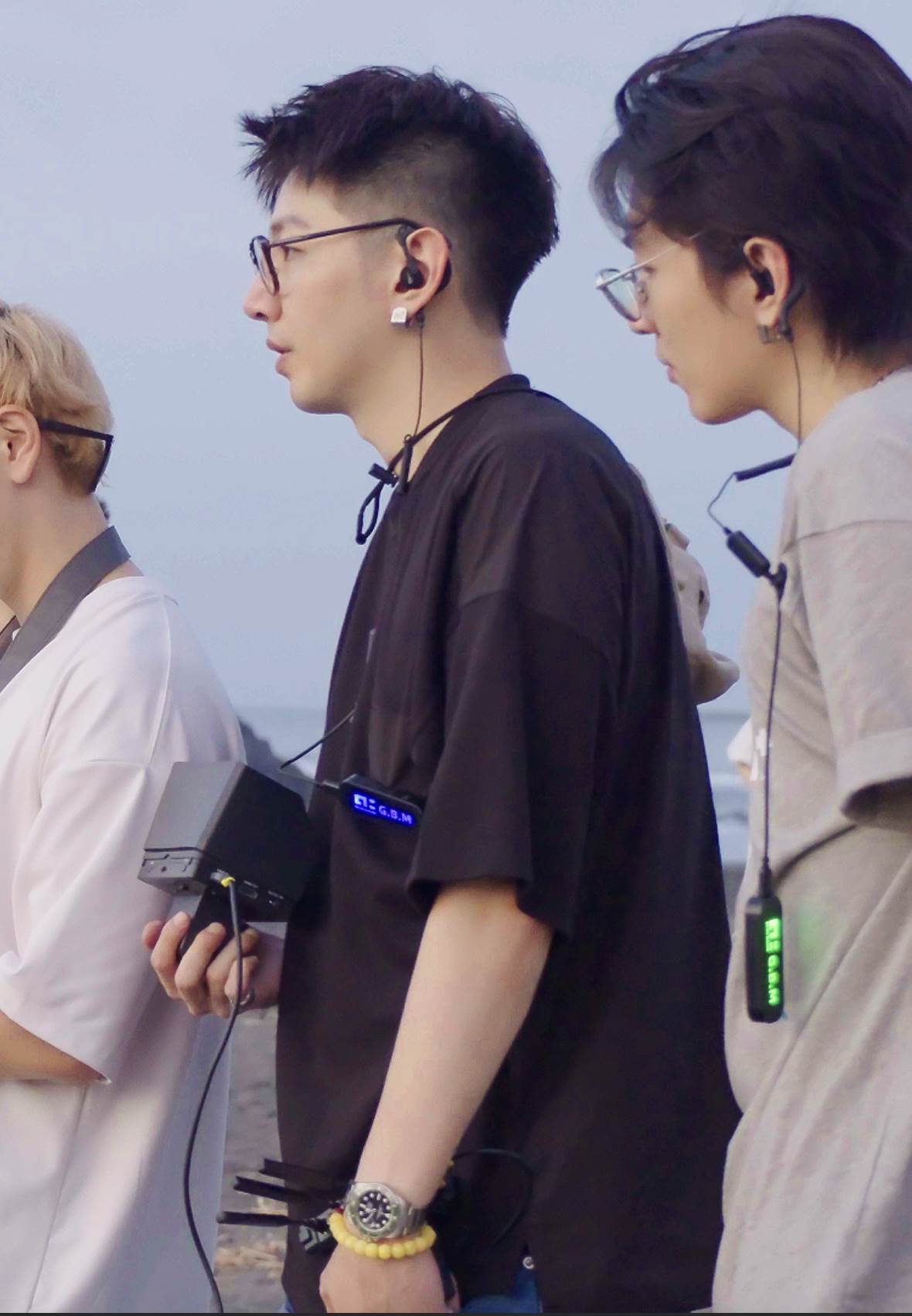 前男團成員TOP1斯辰操刀MV,爆料男主角范姜被俐蓁撩的體無完膚。(圖/XG娛樂提供)