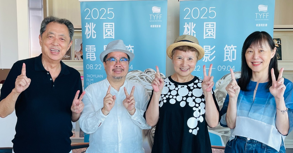 朱延平導演(左起)、國家影視廳中心董事長褚明仁、李烈、周揚明製片,暢談與李行導演往事。(圖/桃園電影節)