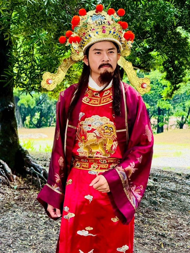 陳麒凱這次演出城隍爺。(圖/三立提供)
