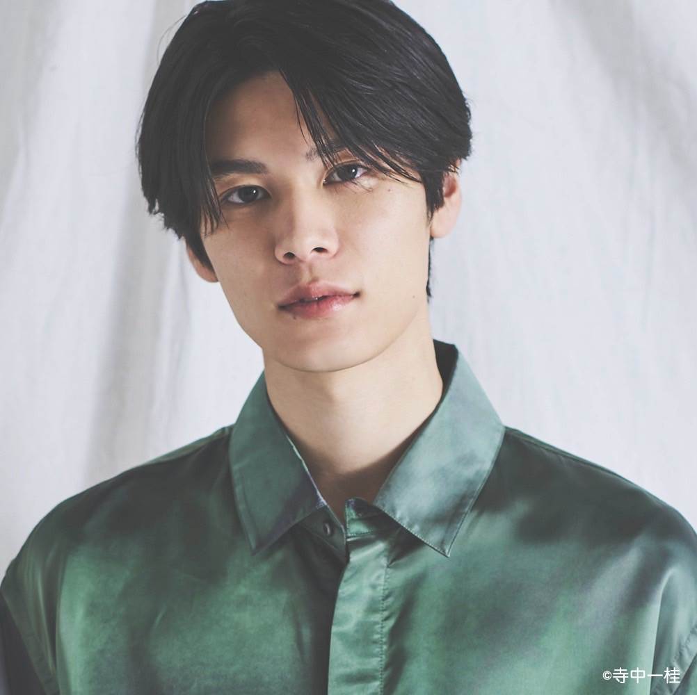 日本新生代男演員萩原利久將來台舉辦出席《萩原利久 2nd寫真集:W》寫真書手渡會。(圖/TopCoat提供)