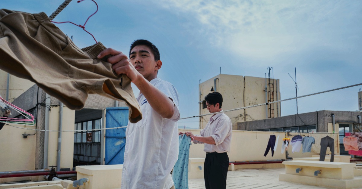 陳玄力(前)、吳慷仁聯合演出《南方時光》。(圖/百景映畫)