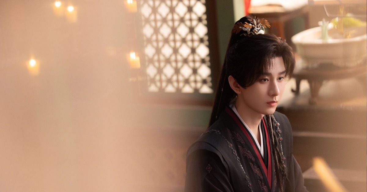 《赴山海》成毅誤闖小說世界從社畜變俠客。(圖/iQIYI愛奇藝國際版提供)