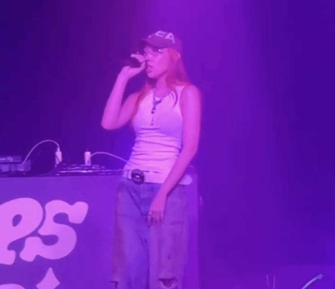 韓國人氣饒舌歌手Loco來台開唱邀請Karencici當嘉賓。（圖／讀者提供）