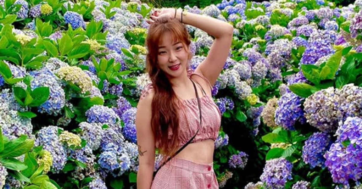 金寶娜坦言，過去曾有論及婚嫁的前男友，但對方不僅無法理解她的工作，甚至在背後說她閒話。（圖／翻攝自金寶娜IG）