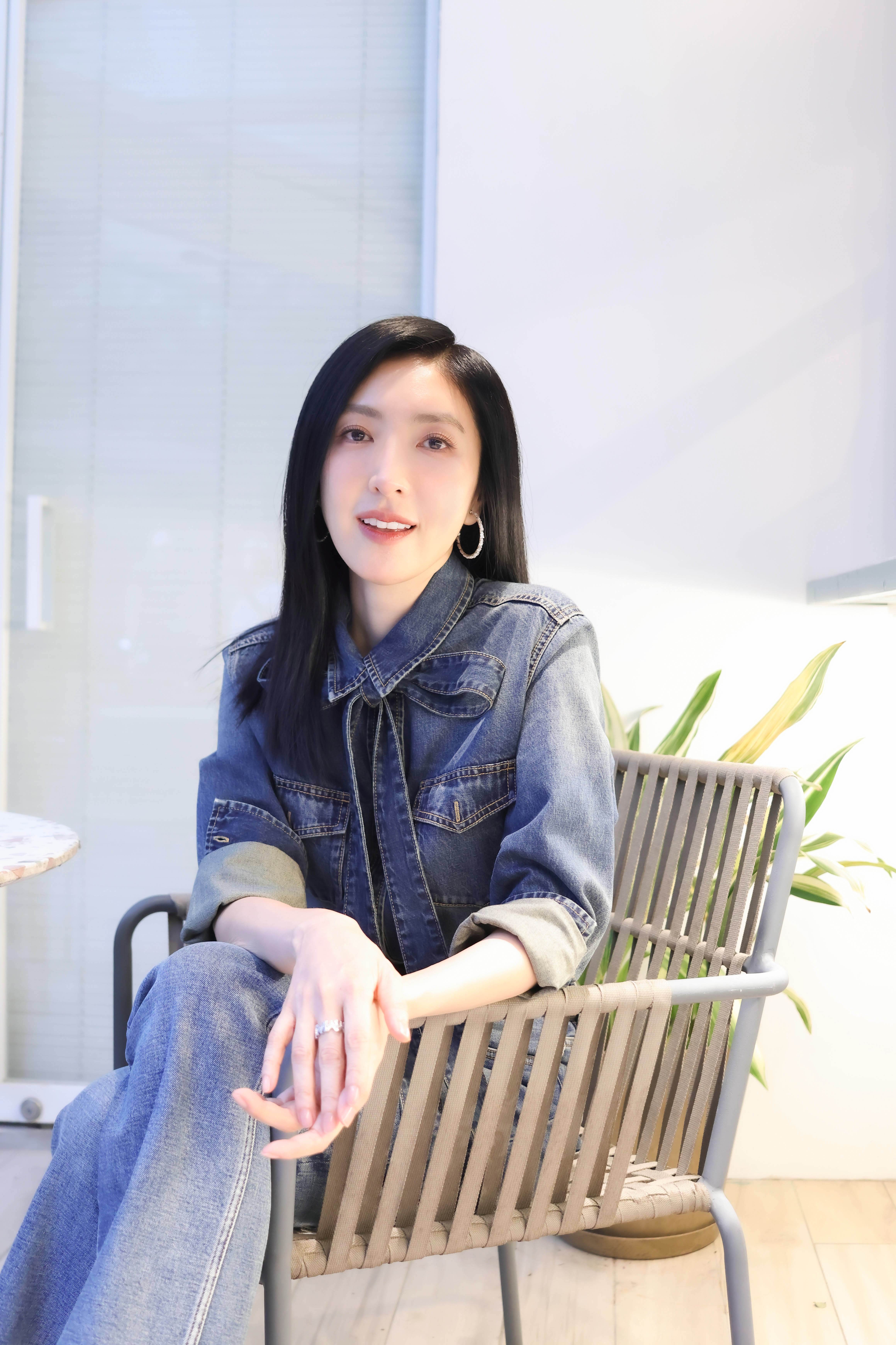 楊謹華曾因為金鐘獎多次「槓龜」，而覺得自己不配得。（圖／東森娛樂）