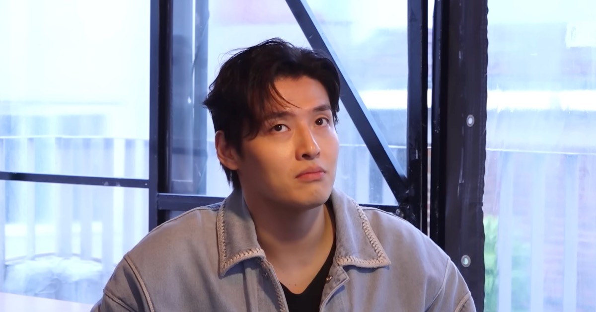 姜河那是在場來賓中唯一可以接受另一半與異性出遊的人。（圖／翻攝自YouTube @시즌비시즌 Season B Season）