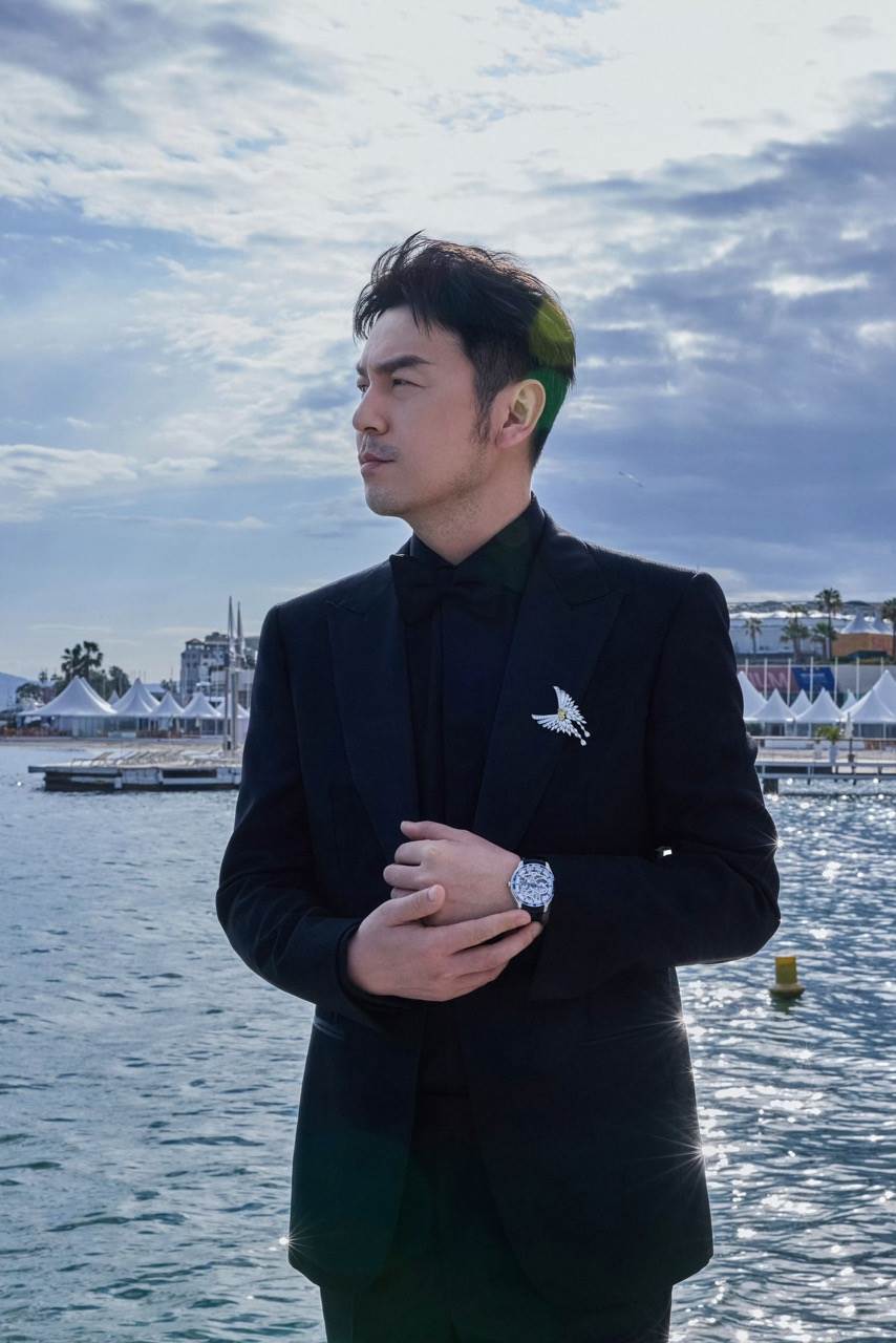 雷佳音感謝粉絲支持。（圖／LiTV、雷佳音工作室提供）