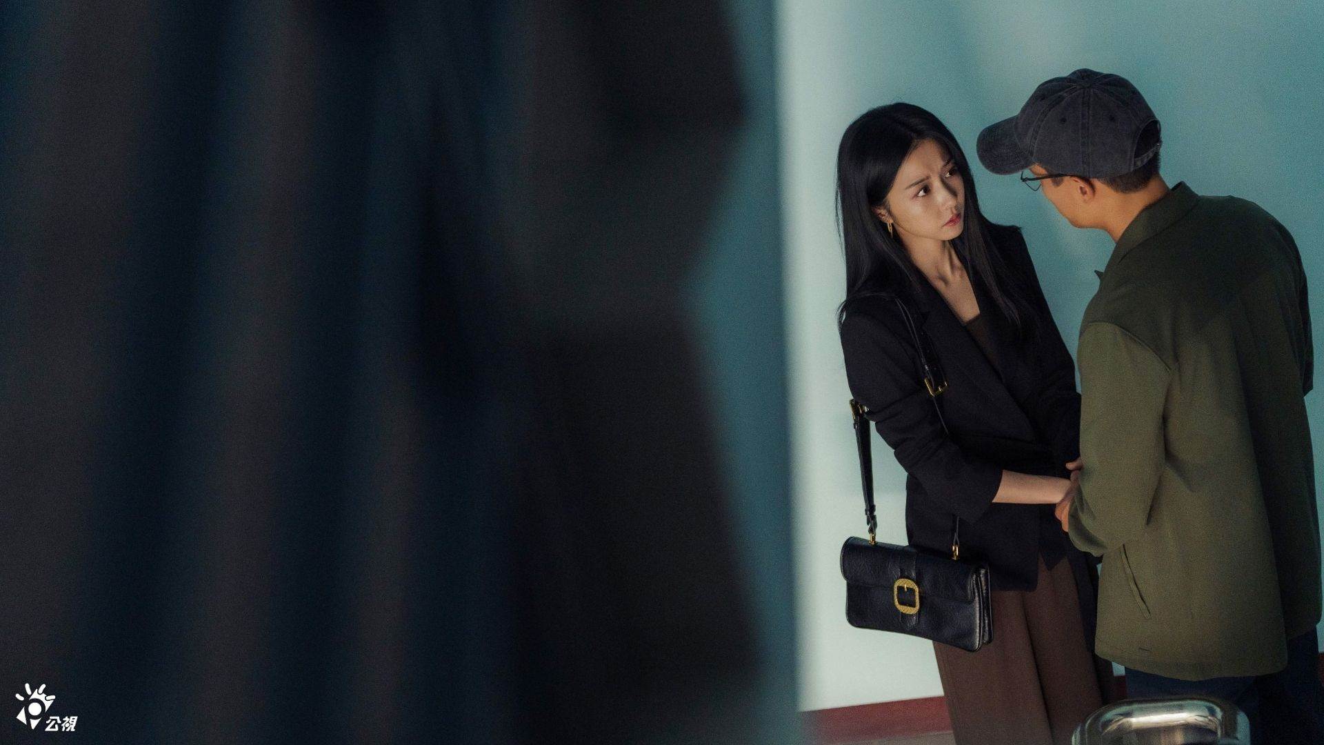 邵雨薇(左)暗中與楊祐寧(右)聯繫，腹中胎兒生父即將揭曉。（圖／公共電視、台灣大哥大MyVideo提供）