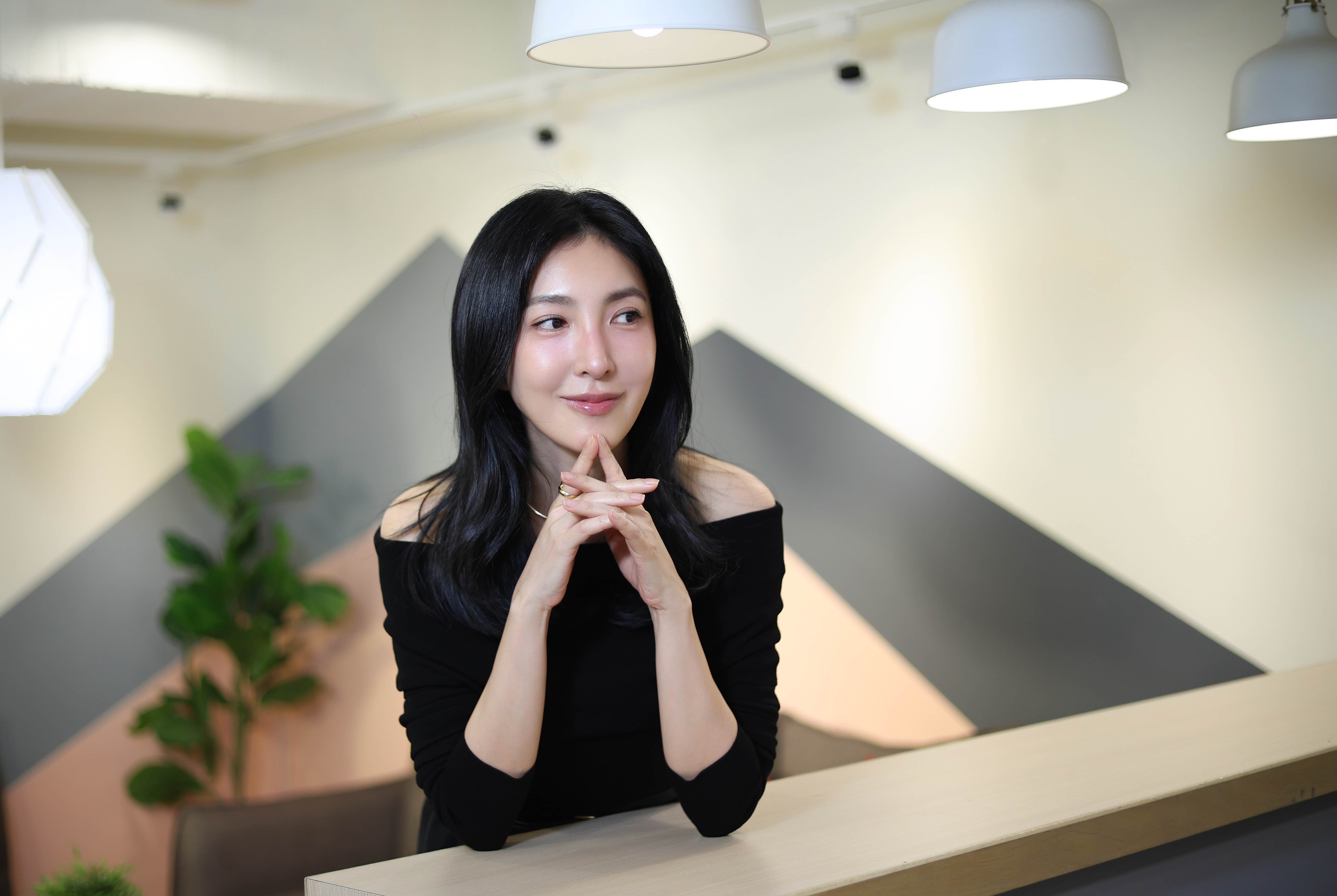 楊謹華自曝小時候有門禁。（圖／東森娛樂）