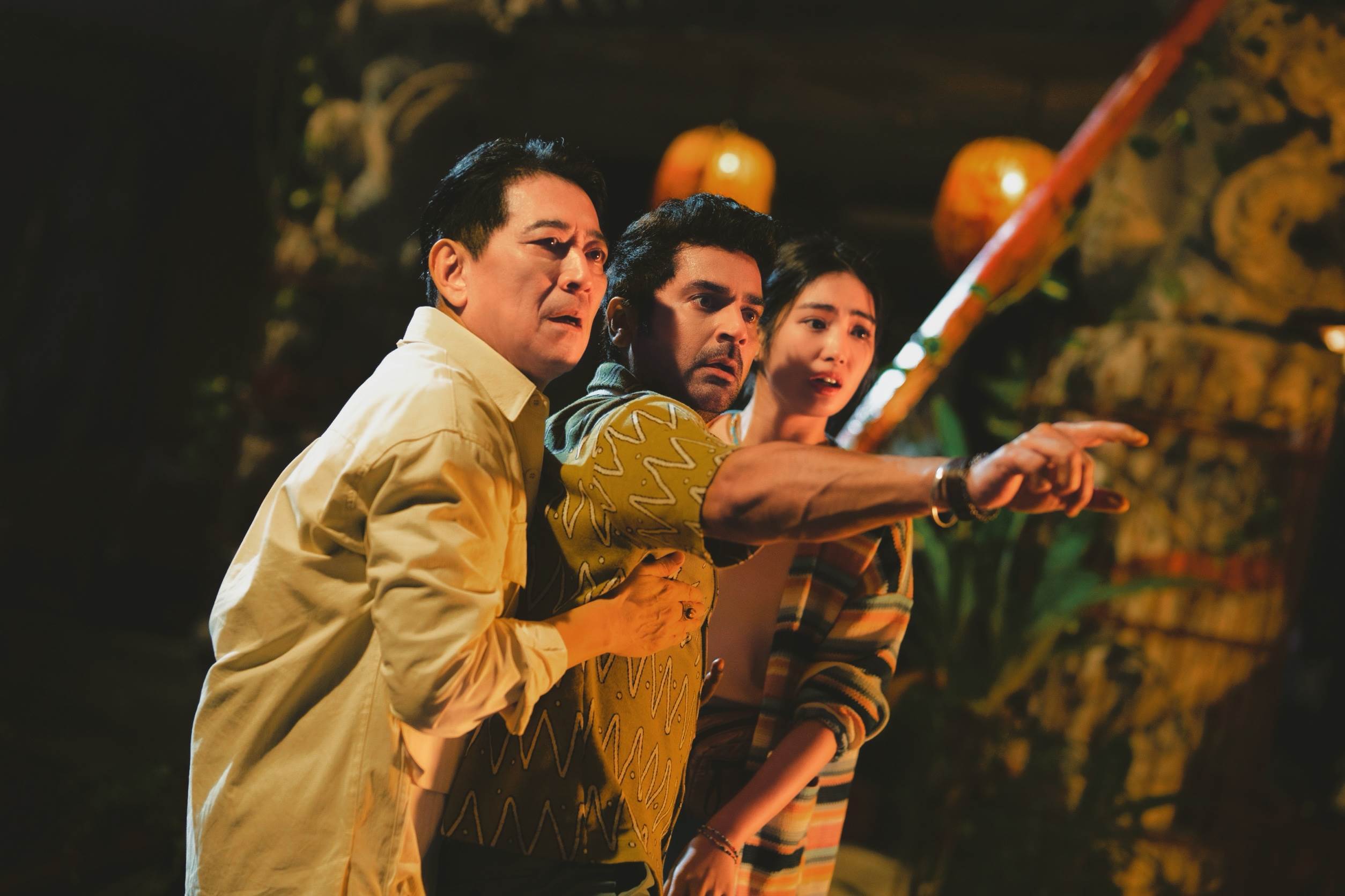 跨年無厘頭荒謬奇幻喜劇《叫我驅魔男神》主預告曝光。（圖／光盛影業）