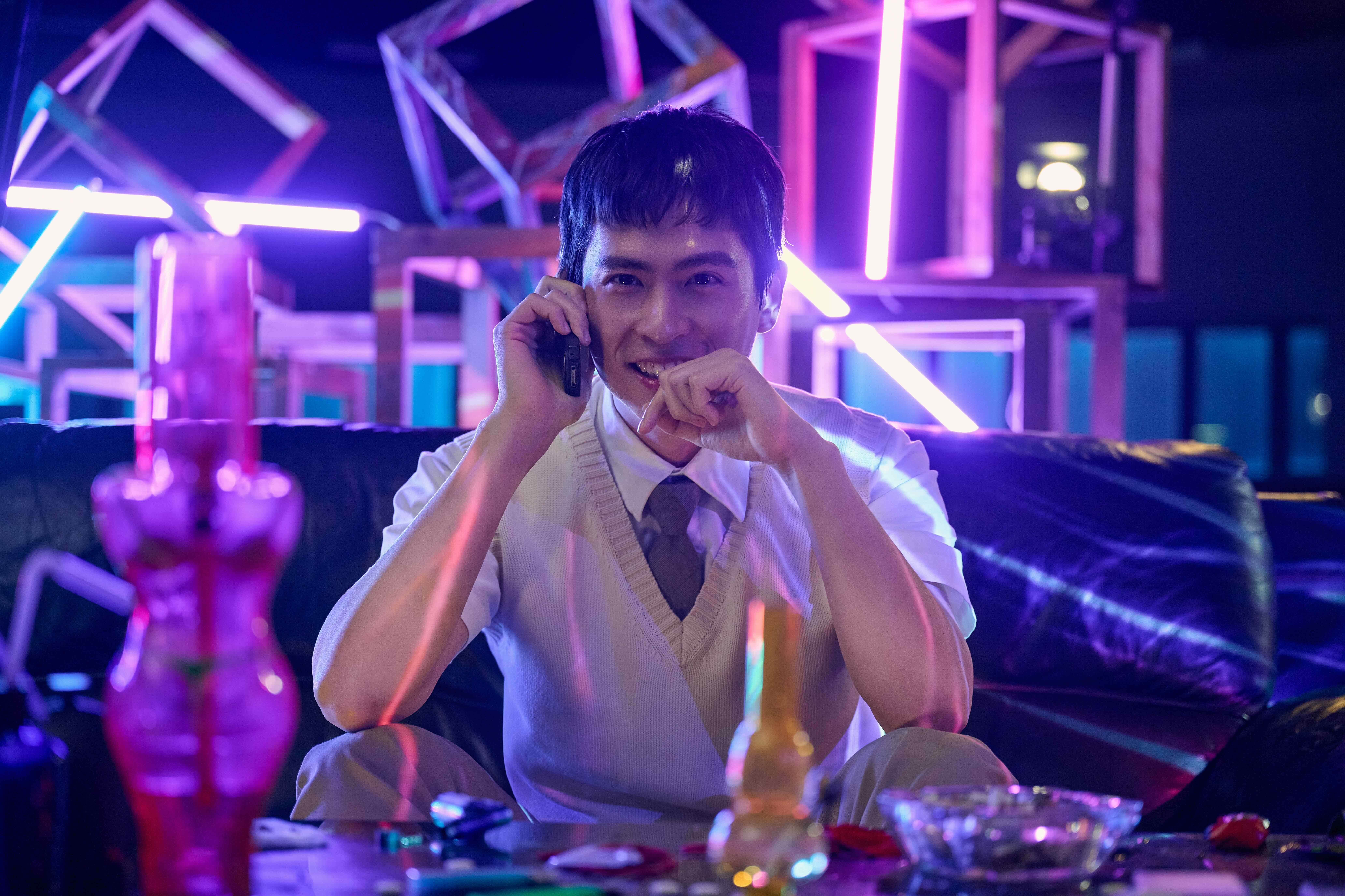 飾演校霸的石知田。（圖／Netflix提供）