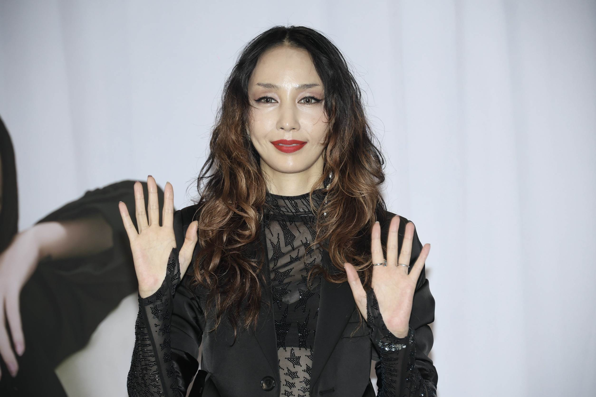 日本歌姬中島美嘉宣布出道25週年。（圖／東森娛樂）