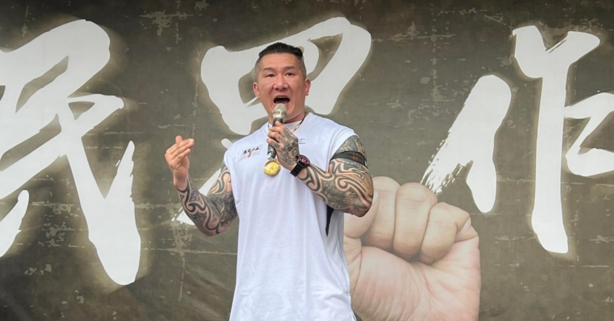 知名網紅館長陳之漢遭毀滅式爆料後再次發聲。（圖／翻攝自飆捍 臉書）