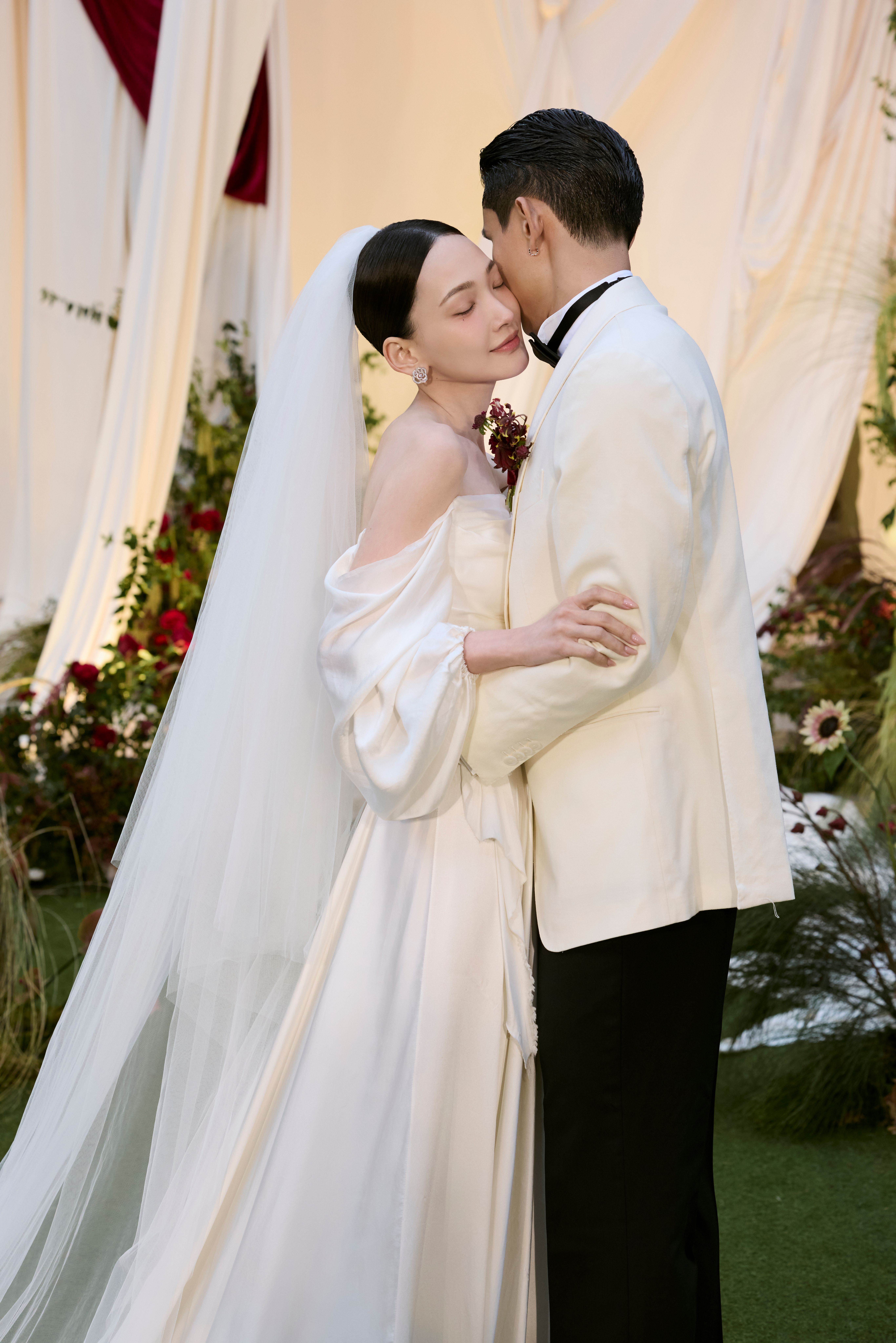 林映唯正式升格人妻。（圖／自由試娛樂）