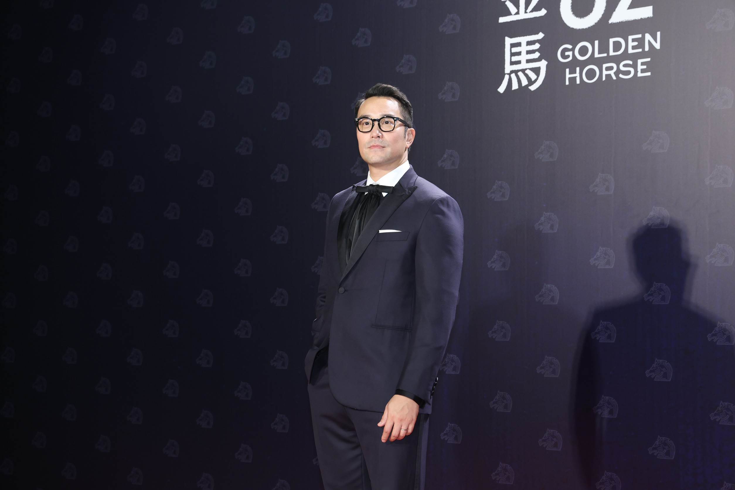 張孝全帥氣現身紅毯。（圖／東森娛樂）