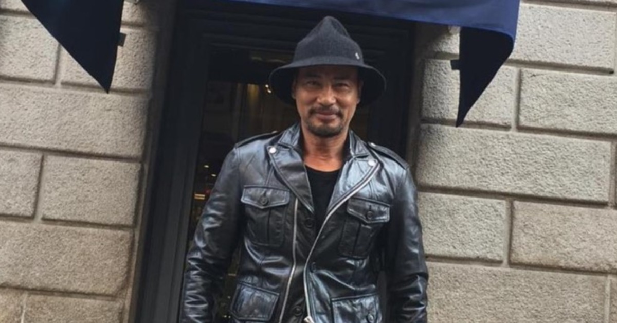 今年70歲的香港男星任達華，22號出席活動時，疑似因為地毯太滑，造成他瞬間撲倒在地。（圖／翻攝自任達華Instagram）