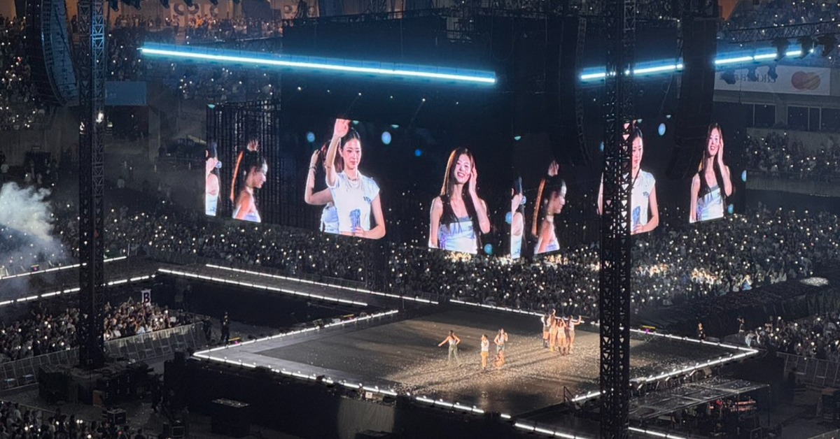 南韓女團TWICE加碼二安，出來演唱〈TT〉。（圖／讀者提供）