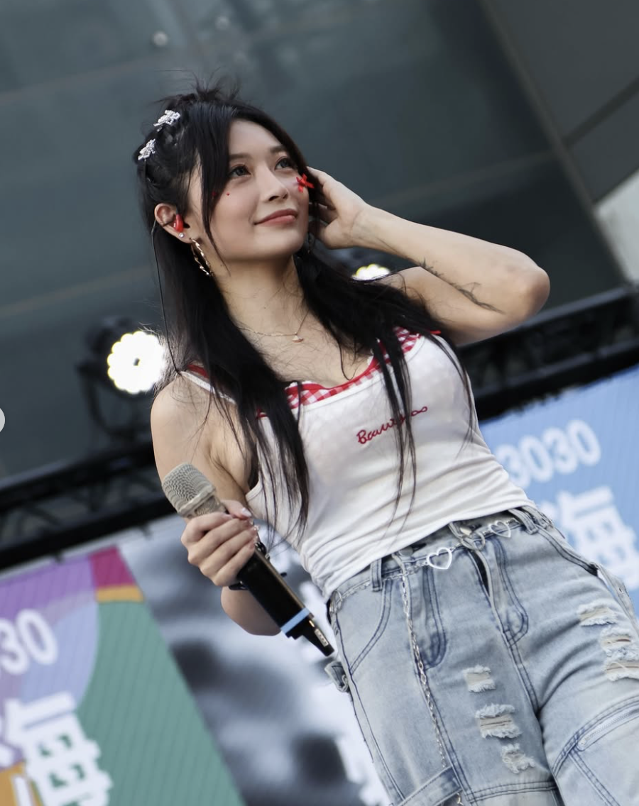 祈錦鈅強調現在仍積極投入各項事業。（圖／翻攝自祈錦鈅IG）