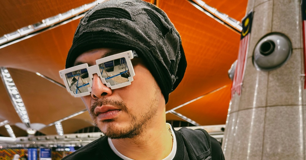 黃明志今（25日）遭週刊爆料私約辣模、組暗黑泰國團。（圖／翻攝自黃明志臉書）