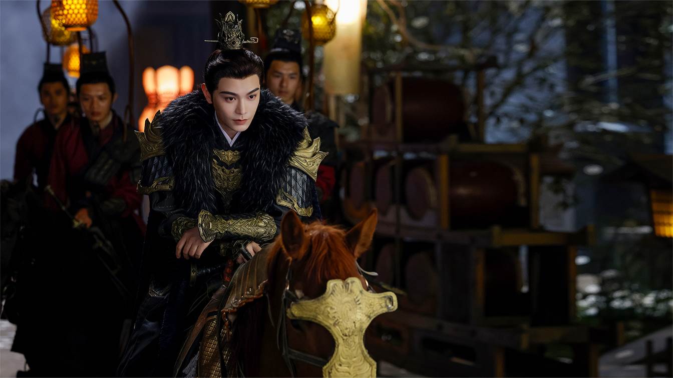 丁禹兮《長樂曲》飾演稱號為白無常的「沈渡」。（圖／中天娛樂台提供）