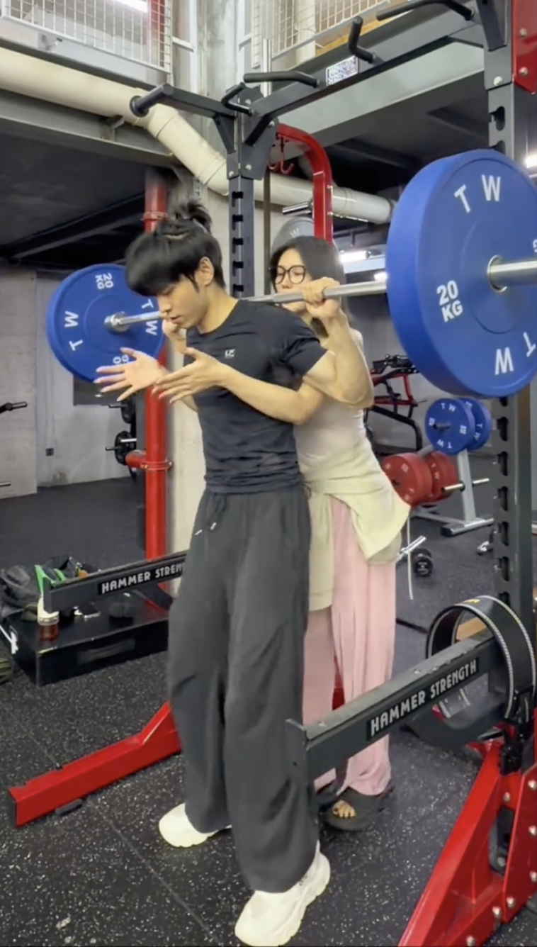 曹天愷曬健身片被猜測是間接官宣戀情。（圖／翻攝自抖音）