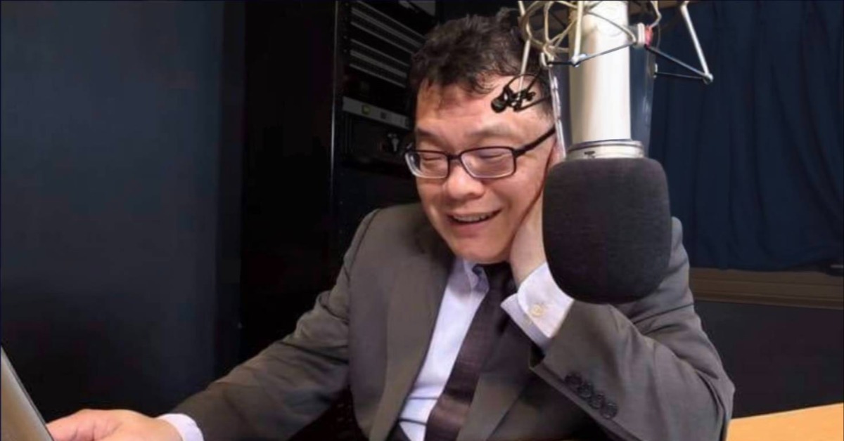 名嘴陳揮文在飛碟電台主持《飛碟晚餐》19年確定收台。（圖／翻攝自陳揮文 臉書）