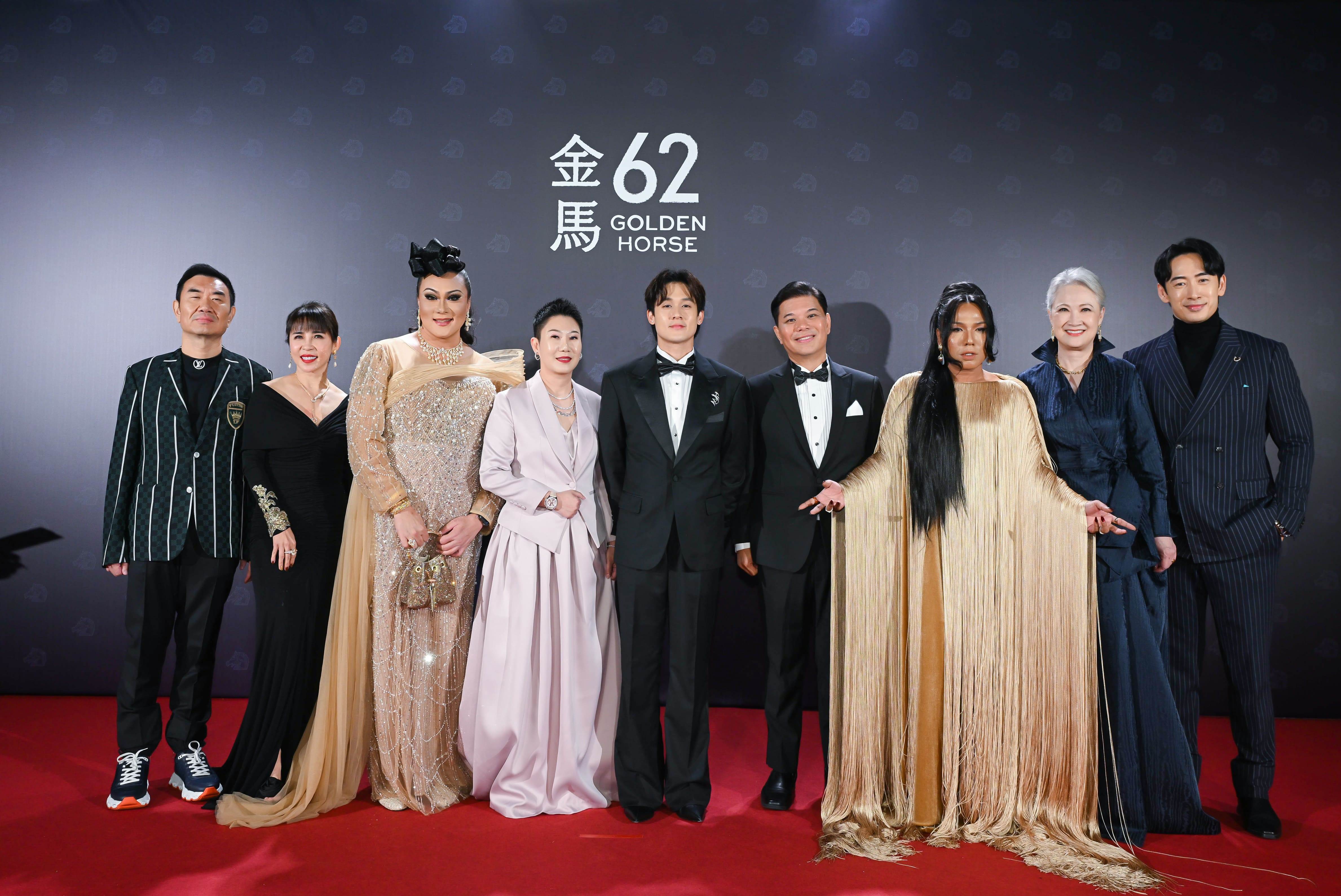 《好孩子》導演王國燊（右四）、男主角許瑞奇(中)、Shahreens（右三）、佘美璇(左四)、路斯明(右起)與洪慧芳等劇組成員。（圖／金馬執委會提供）