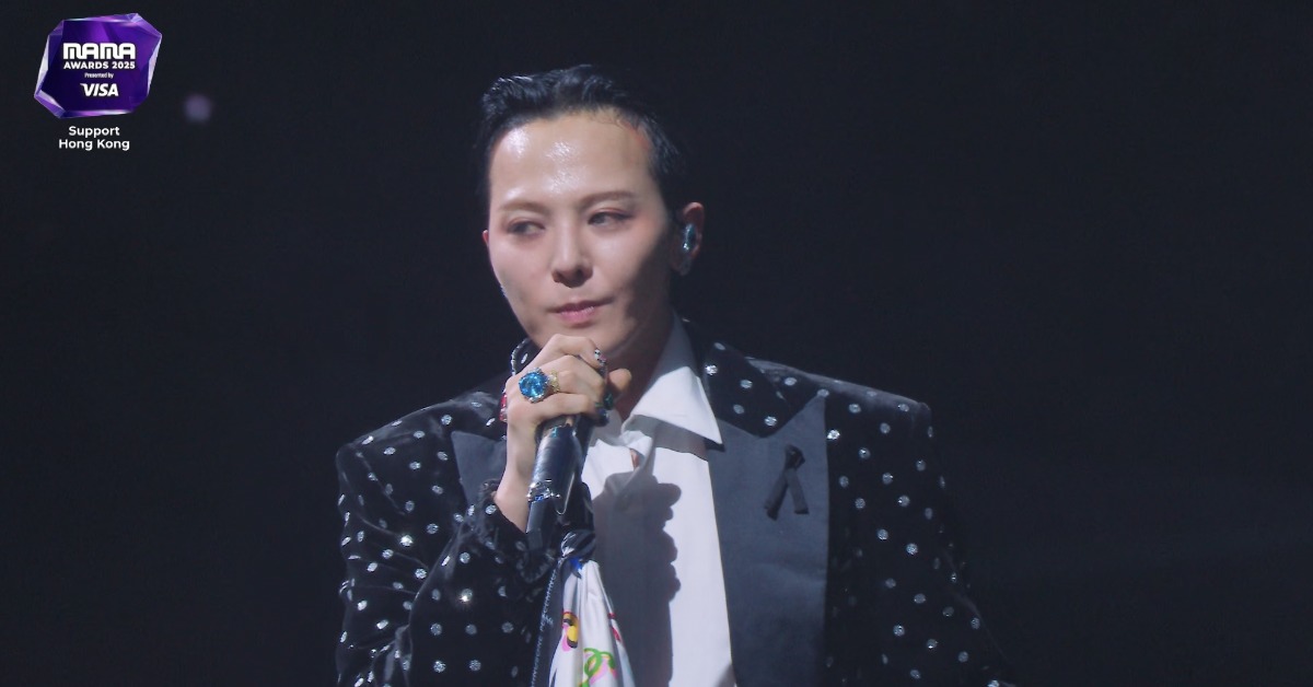 韓國男星GD（G-DRAGON，權志龍）在昨（29日）年末盛事《2025 MAMA》中擔任壓軸演出。（圖／翻攝自Mnet Plus）
