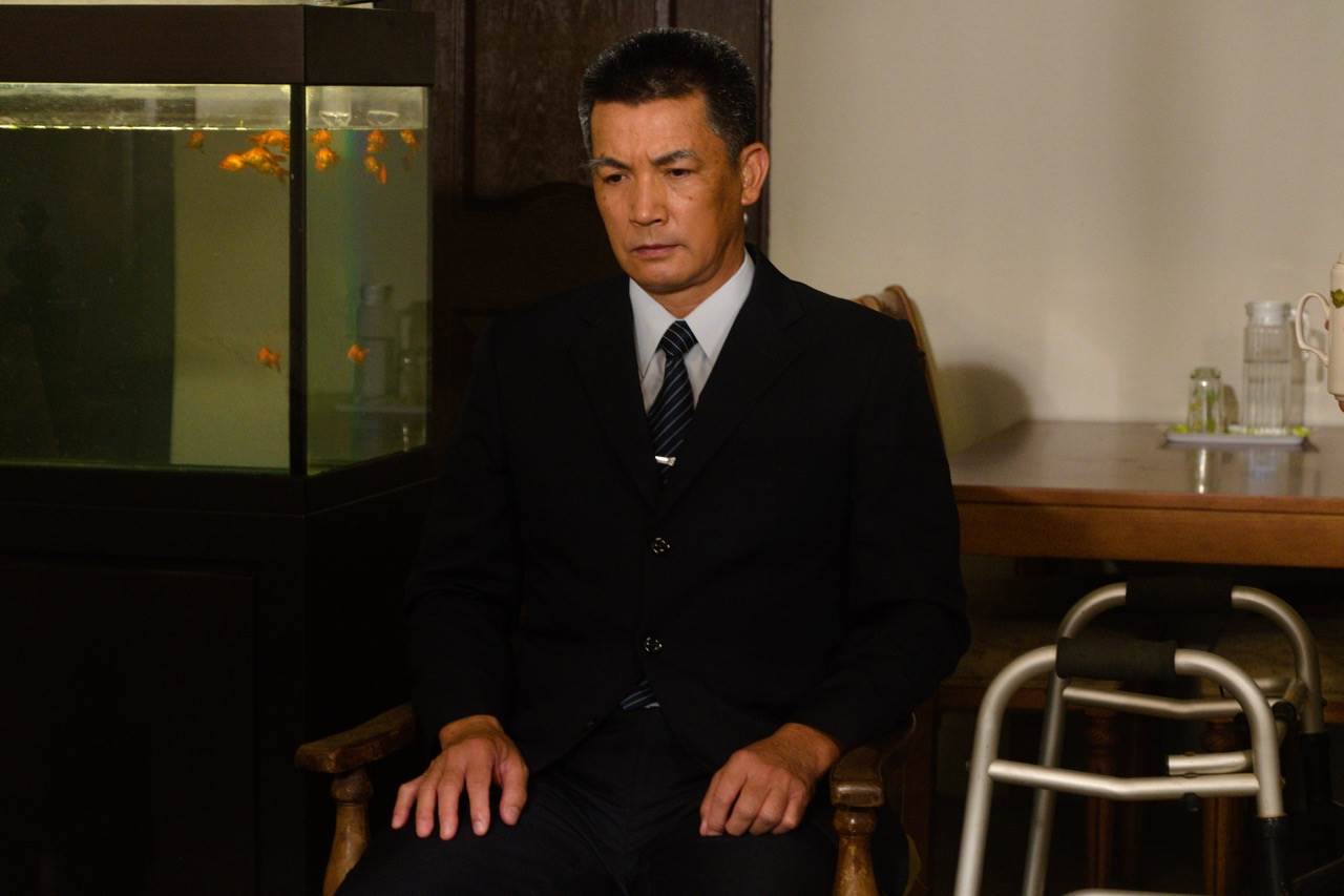 大愛劇《臥龍好歲月》伊正在劇中人生從天堂掉到谷底，一手創建環保站。（圖／大愛提供）