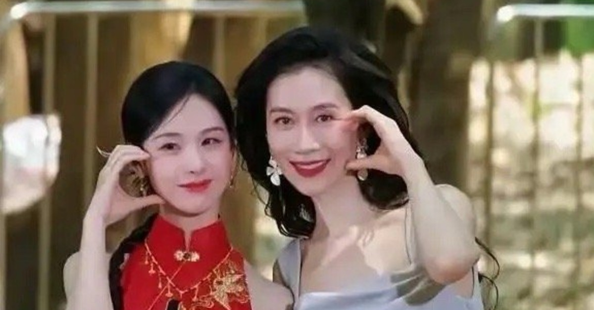 女星陳都靈和溫崢嶸在陸劇《雁回時》飾演母女。（圖／翻攝自微博）